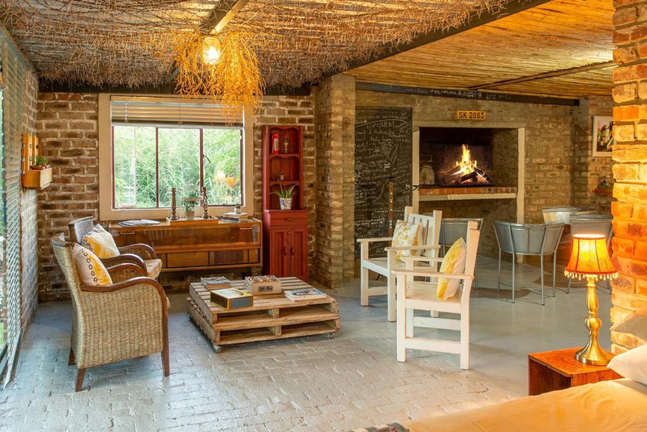Die Fonteine Country Guesthouse And Glamping Oudtshoorn Dış mekan fotoğraf